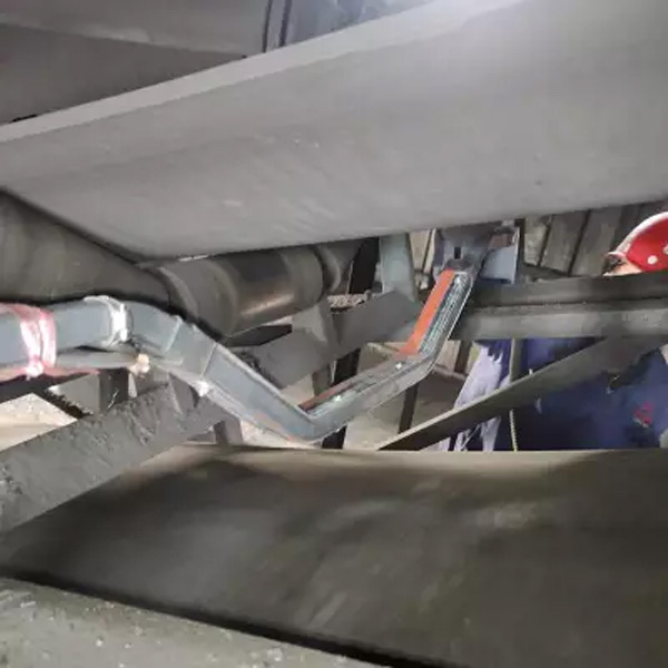 ZL-B縱向撕裂保護(hù)裝置在水泥廠輸送機(jī)的應(yīng)用方案